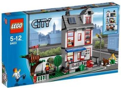 LEGO 8403  City  La Casa Ecologica     AL MOMENTO NON DISPONIBILE