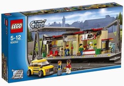LEGO 60050  Stazione Ferroviaria  AL MOMENTO NON DISPONIBILE