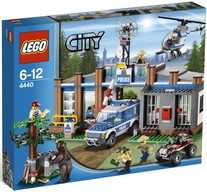 LEGO 4440 City  Stazione Polizia Forestale    AL MOMENTO NON DISPONIBILE